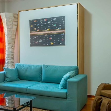 Rania'S Home In Athens Center Bagian luar foto