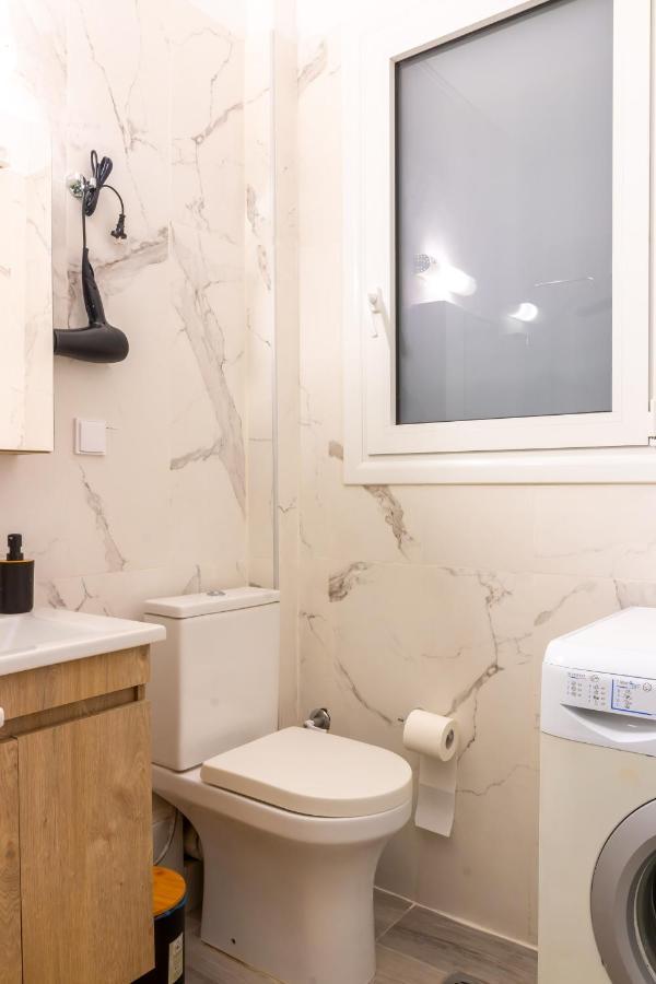 Rania'S Home In Athens Center Bagian luar foto