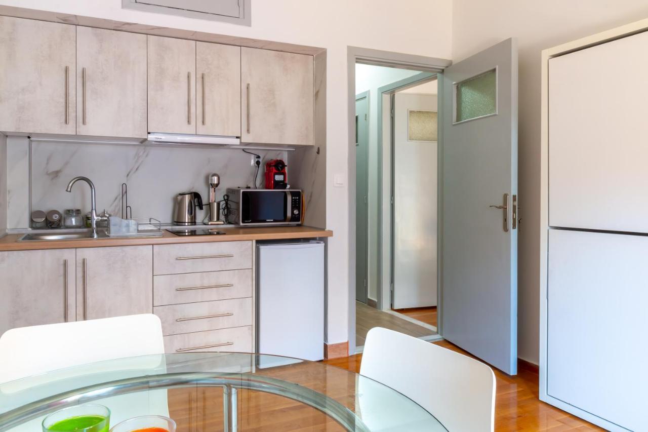 Rania'S Home In Athens Center Bagian luar foto